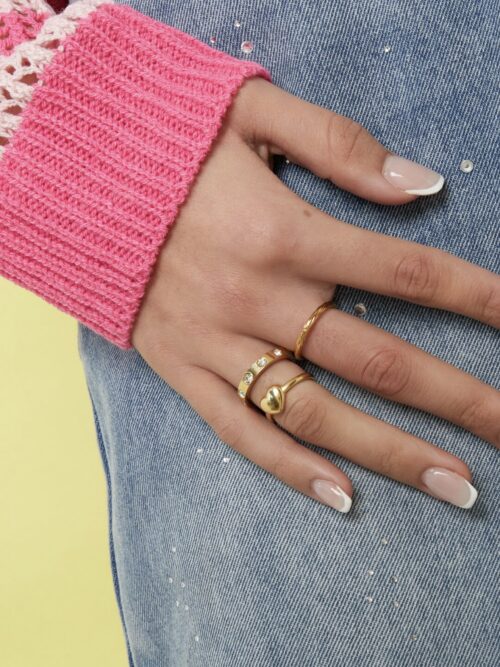 Ring met steentjes